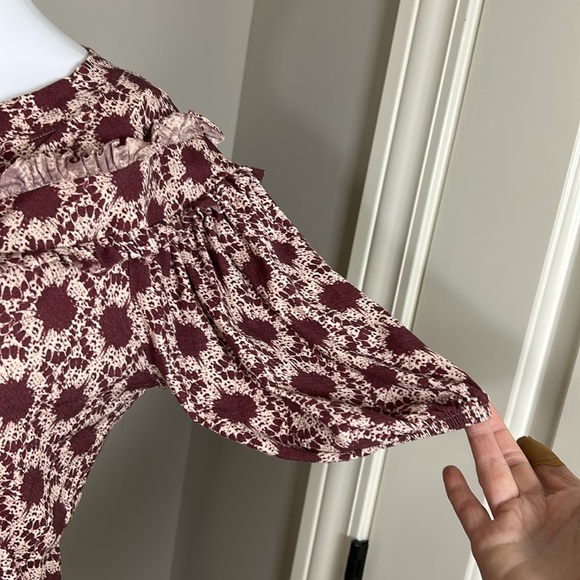 Nation Ltd Judith Yoked T Shirt Top Womens V Neck Puff Sleeve Ikat Sz XS - Picture 4 of 13